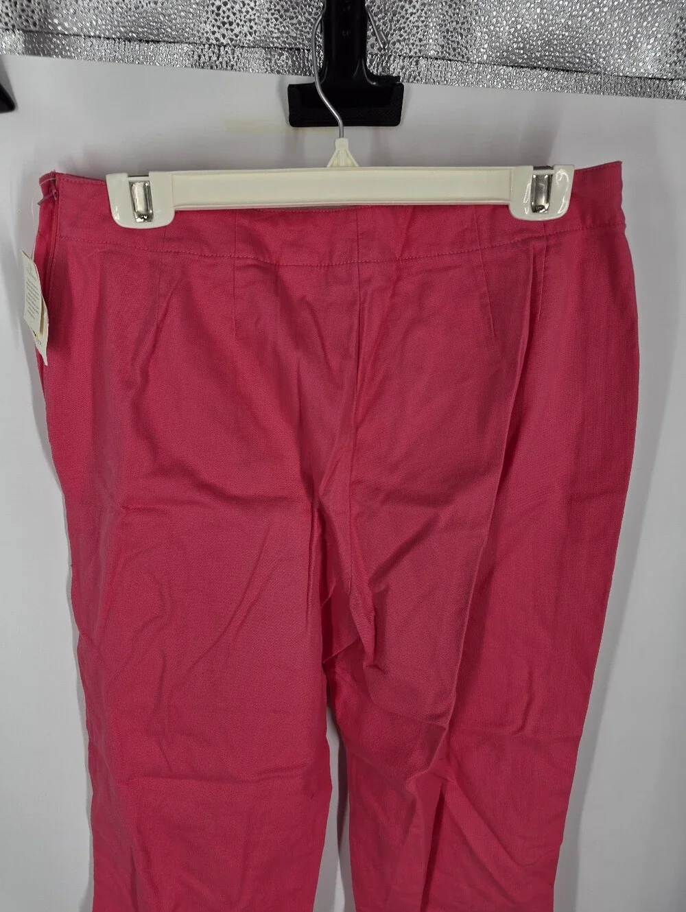 Susan Bristol Bright Pink Flat Front Straight Leg Trousers Pants Size 10 NWT